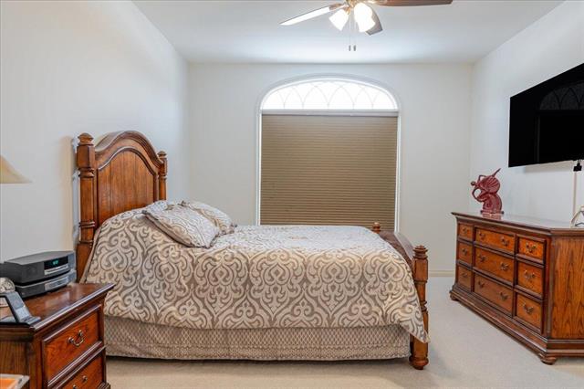 Builiding view fourteen for 45900 Stonewood, Canton, MI. 48187