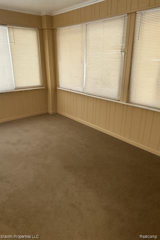 Builiding view ten for 6240 Outer, Detroit, MI. 48235