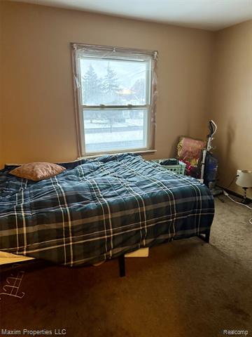 Builiding view thirteen for 6240 Outer, Detroit, MI. 48235