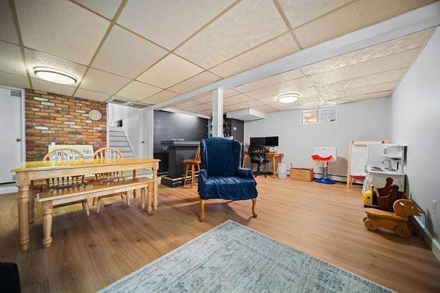 Builiding view eight for 2054 Mckinley, Ypsilanti, MI. 48197