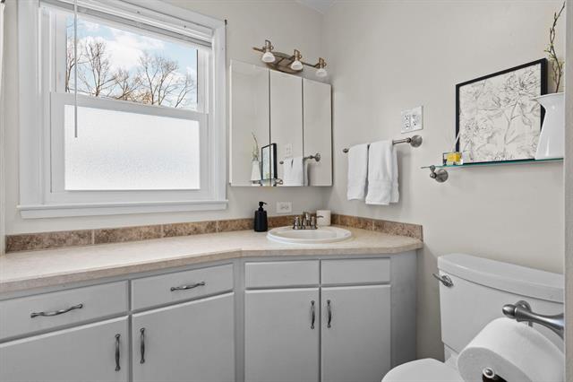 Builiding view five for 2054 Mckinley, Ypsilanti, MI. 48197