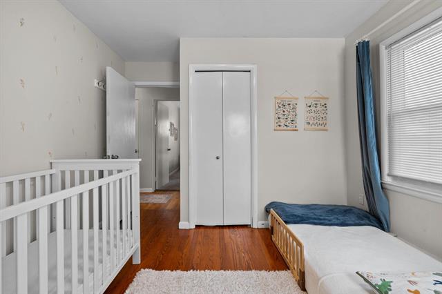 Builiding view nineteen for 2054 Mckinley, Ypsilanti, MI. 48197