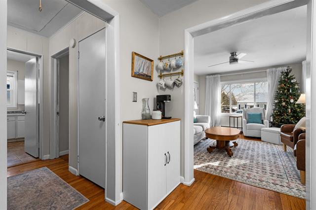 Builiding view sixteen for 2054 Mckinley, Ypsilanti, MI. 48197