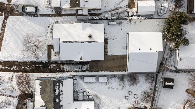 Builiding view thirty three for 2054 Mckinley, Ypsilanti, MI. 48197