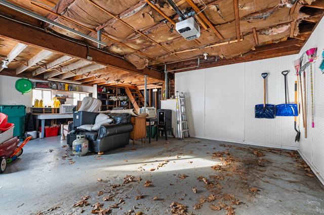 Builiding view twenty seven for 2054 Mckinley, Ypsilanti, MI. 48197