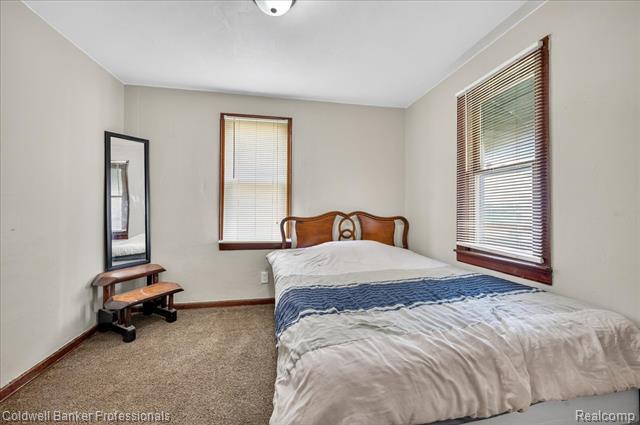 Builiding view eight for 6130 2Nd, Mayville, MI. 48744