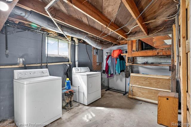 Builiding view eleven for 6130 2Nd, Mayville, MI. 48744