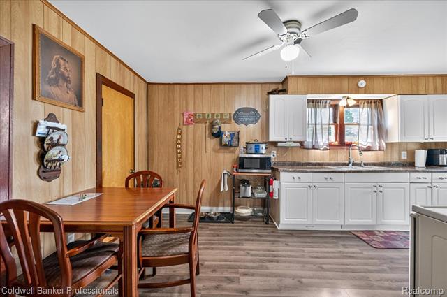 Builiding view four for 6130 2Nd, Mayville, MI. 48744