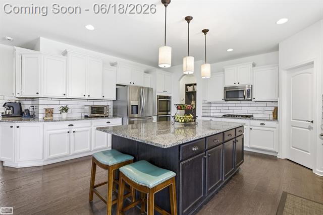 Builiding view twenty nine for 48231 Long Leaf, Macomb, MI. 48044