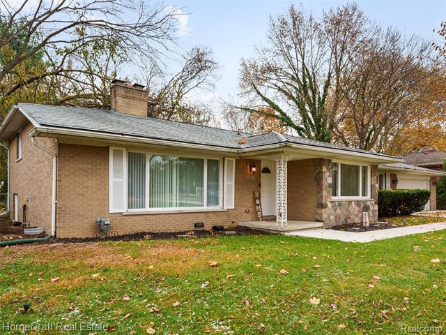 Builiding view one for 28626 Sunset W, Southfield, MI. 48076