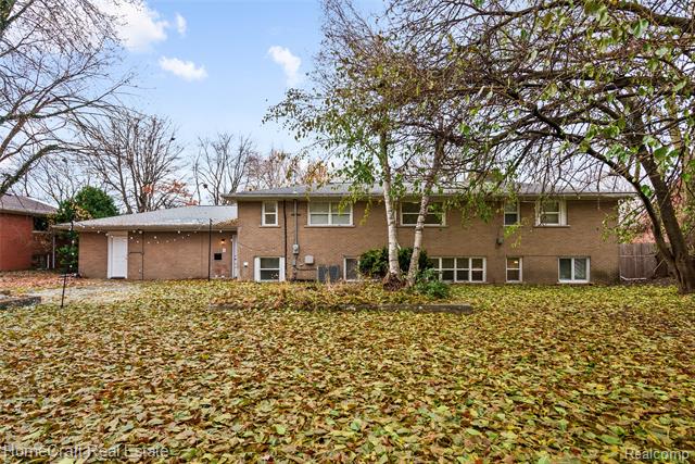 Builiding view thirty five for 28626 Sunset W, Southfield, MI. 48076