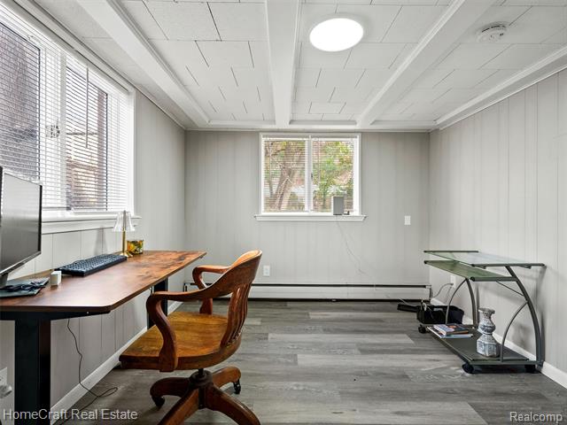 Builiding view twenty three for 28626 Sunset W, Southfield, MI. 48076