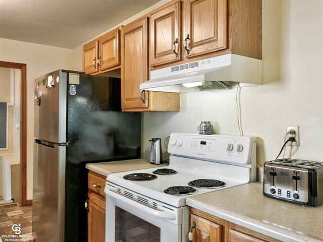 Builiding view fourteen for 7205 Dogwood, Lexington, MI. 48450