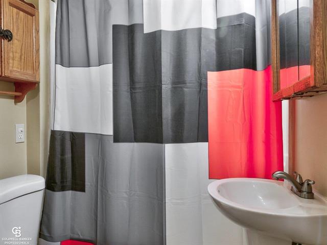 Builiding view sixteen for 7205 Dogwood, Lexington, MI. 48450