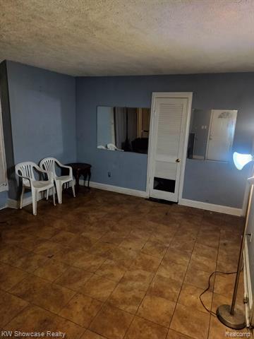 Builiding view two for 9135 Winthrop, Detroit, MI. 48228