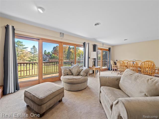 Builiding view six for 9755 Annabelle, South Lyon, MI. 48178