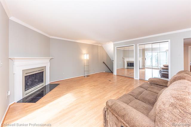 Builiding view eight for 18025 University Park, Livonia, MI. 48152