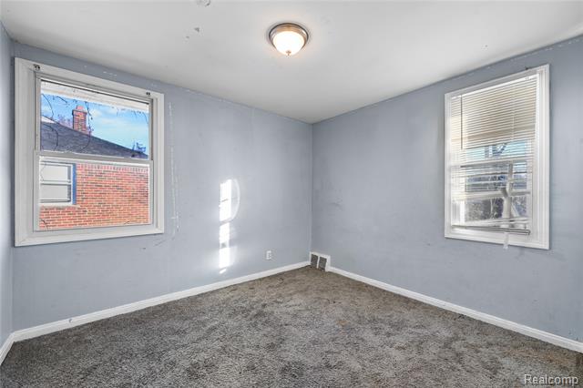 Builiding view nine for 9152 Mansfield, Detroit, MI. 48228