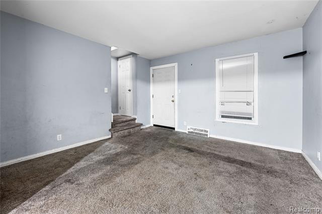 Builiding view seven for 9152 Mansfield, Detroit, MI. 48228