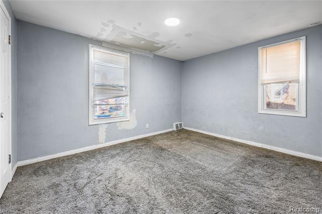 Builiding view ten for 9152 Mansfield, Detroit, MI. 48228