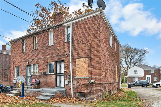 Builiding view two for 9152 Mansfield, Detroit, MI. 48228