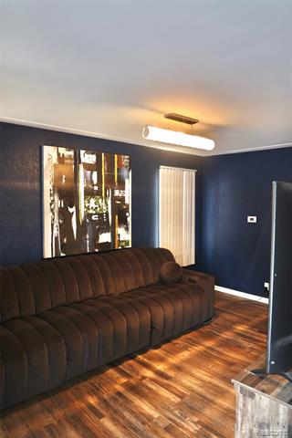 Builiding view one for 2729 Chicago, Flint, MI. 48503