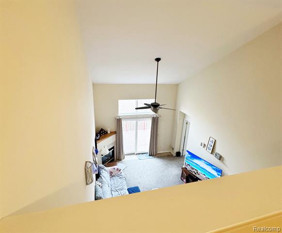 Builiding view eighteen for 5457 Greenway, Trenton, MI. 48183