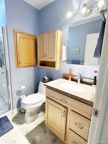 Builiding view seventeen for 5457 Greenway, Trenton, MI. 48183