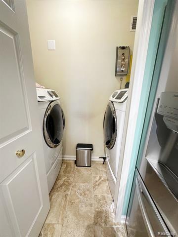 Builiding view ten for 5457 Greenway, Trenton, MI. 48183