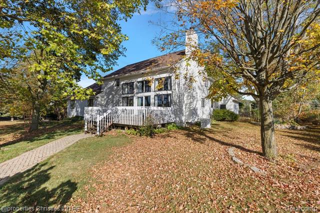 Builiding view sixty seven for 8793 Webster Hills, Dexter, MI. 48130