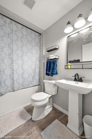 Builiding view thirty five for 8793 Webster Hills, Dexter, MI. 48130