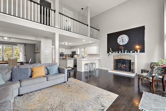 Builiding view twenty for 8793 Webster Hills, Dexter, MI. 48130