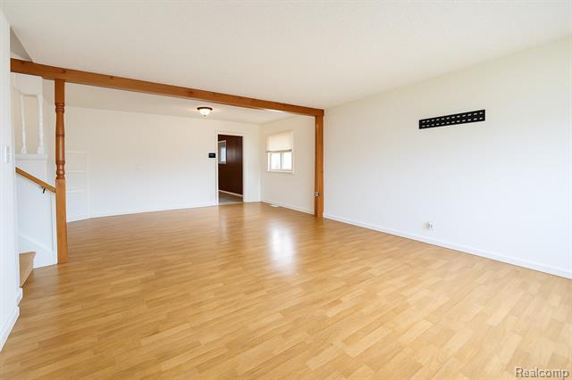 Builiding view two for 6148 Eldon, Mount Morris, MI. 48458