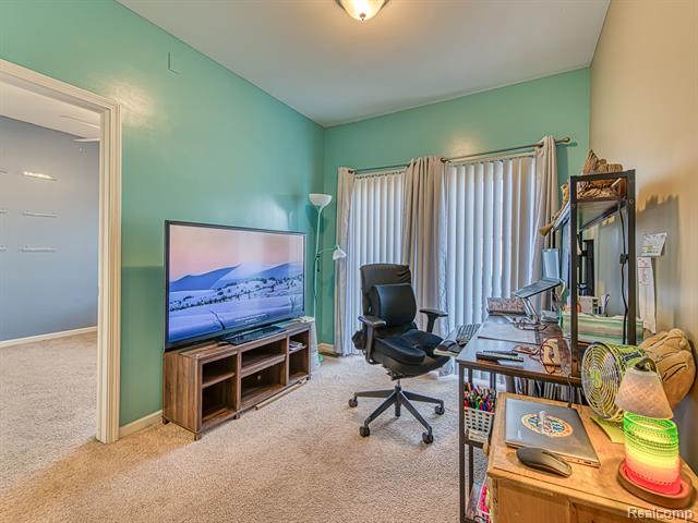 Builiding view eighteen for 655 Vinewood, Wyandotte, MI. 48192