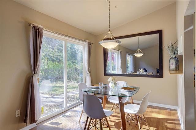 Builiding view forty one for 8124 Valleyview, Ypsilanti, MI. 48197