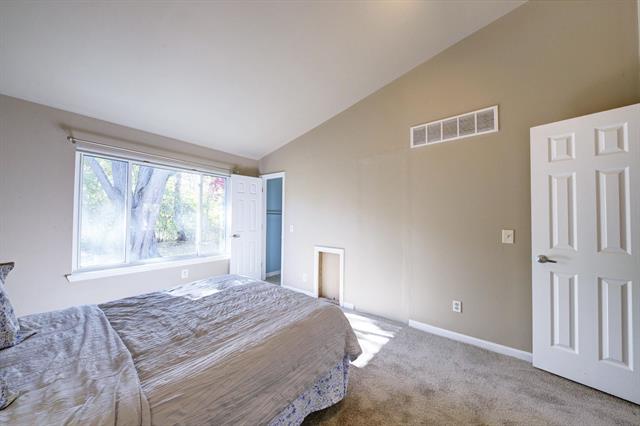 Builiding view twenty seven for 8124 Valleyview, Ypsilanti, MI. 48197