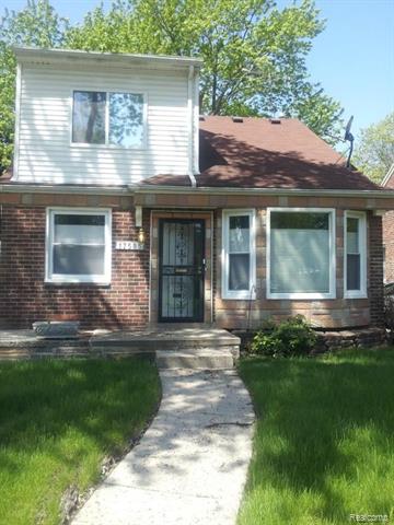 front view for 17585 Greenview Avenue, Detroit, Mi. 48219