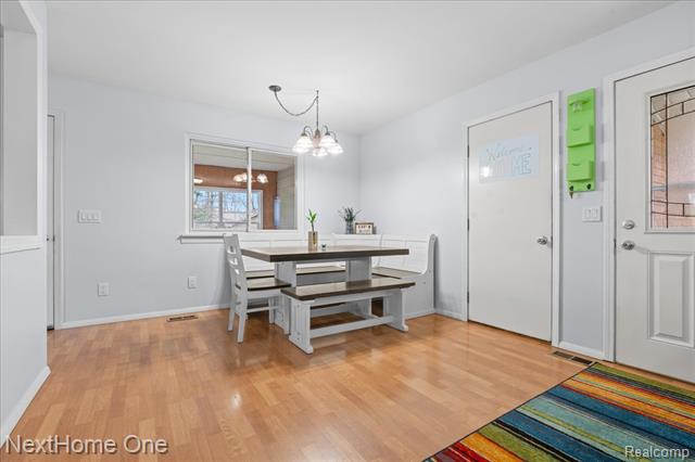 Builiding view seven for 920 Del Sher, Brighton, MI. 48114