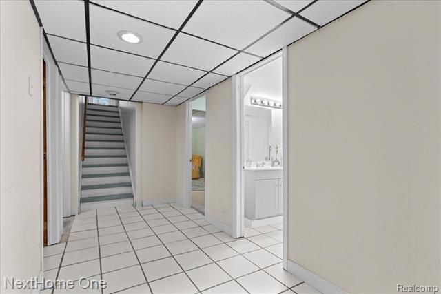 Builiding view twenty for 920 Del Sher, Brighton, MI. 48114