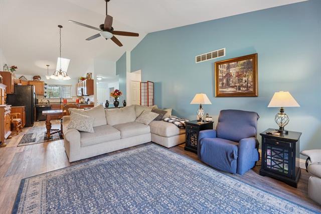 Builiding view seven for 4738 Summer Ridge, Howell, MI. 48843