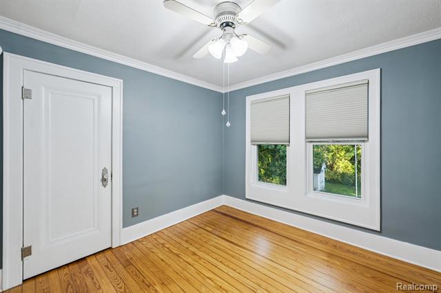 Builiding view thirty four for 624 Main, Brighton, MI. 48116