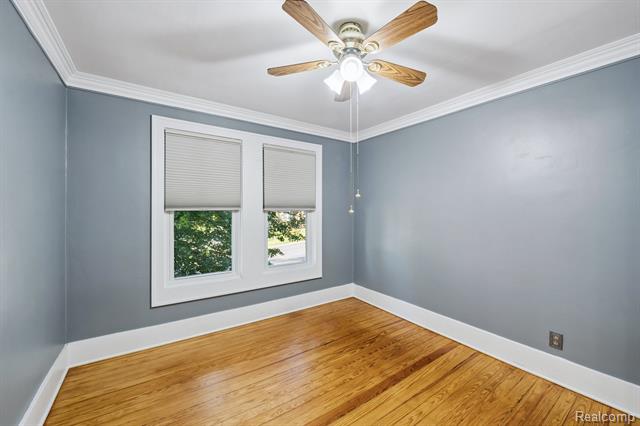 Builiding view twenty nine for 624 Main, Brighton, MI. 48116