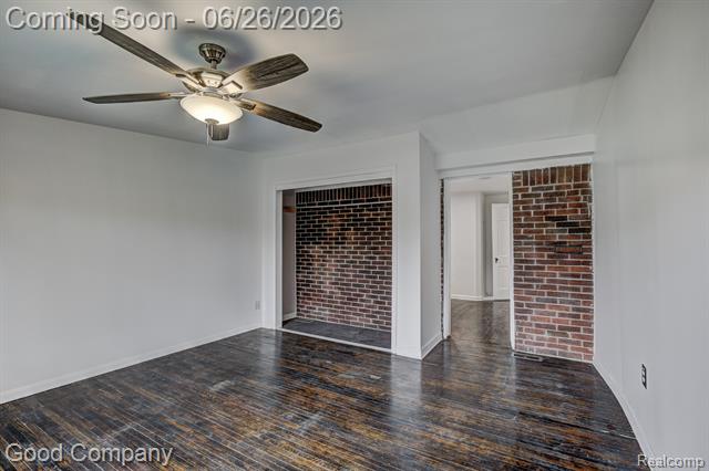 Builiding view eighteen for 20259 Warrington, Detroit, MI. 48221