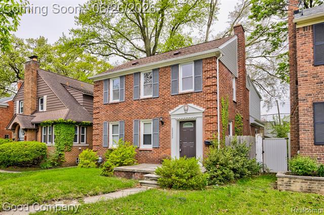 Builiding view thirty five for 20259 Warrington, Detroit, MI. 48221