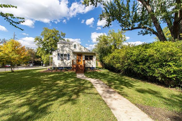 Builiding view five for 3005 Oakwood, Ann Arbor, MI. 48104