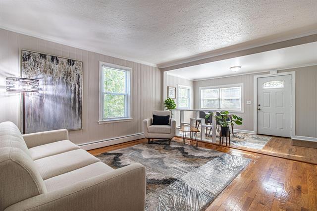 Builiding view nine for 3005 Oakwood, Ann Arbor, MI. 48104