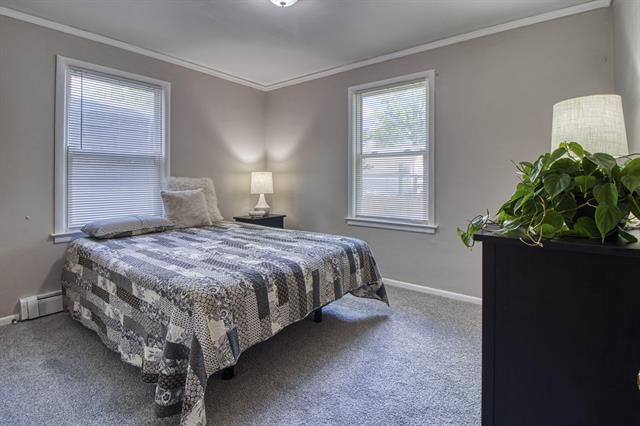 Builiding view sixteen for 3005 Oakwood, Ann Arbor, MI. 48104