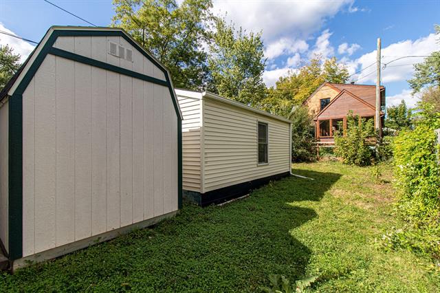 Builiding view thirty nine for 3005 Oakwood, Ann Arbor, MI. 48104