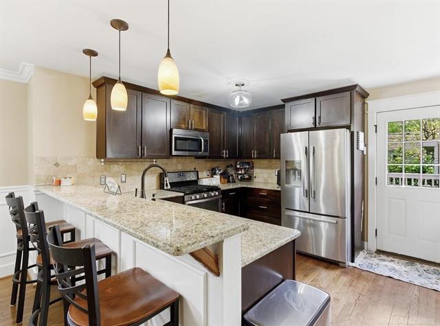 Builiding view four for 1223 Greenleaf, Royal Oak, MI. 48067