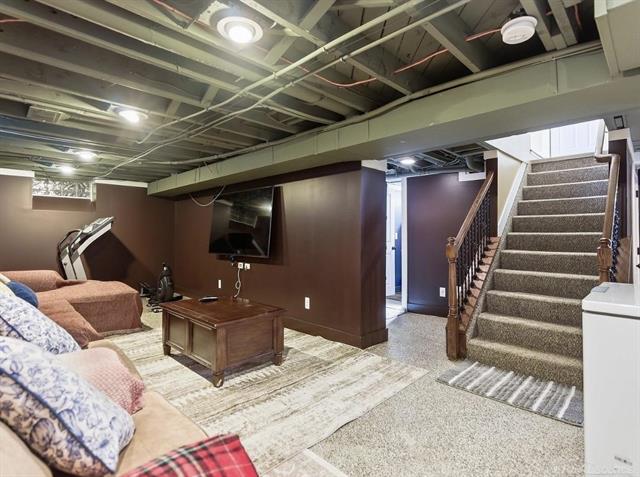 Builiding view twenty for 1223 Greenleaf, Royal Oak, MI. 48067